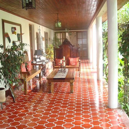 Hotel Casa Duranta Coban Exterior photo
