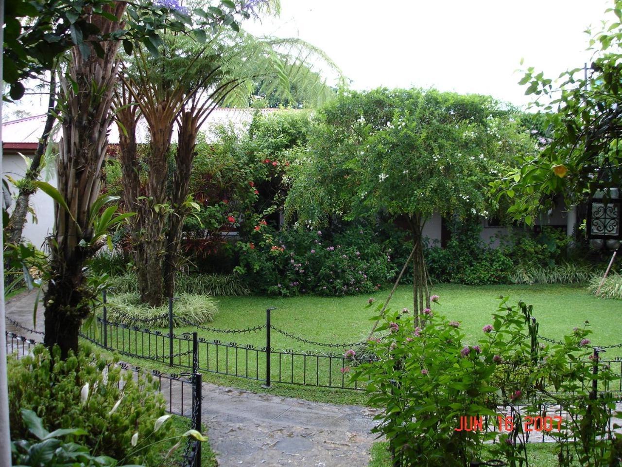 Hotel Casa Duranta Coban Exterior photo